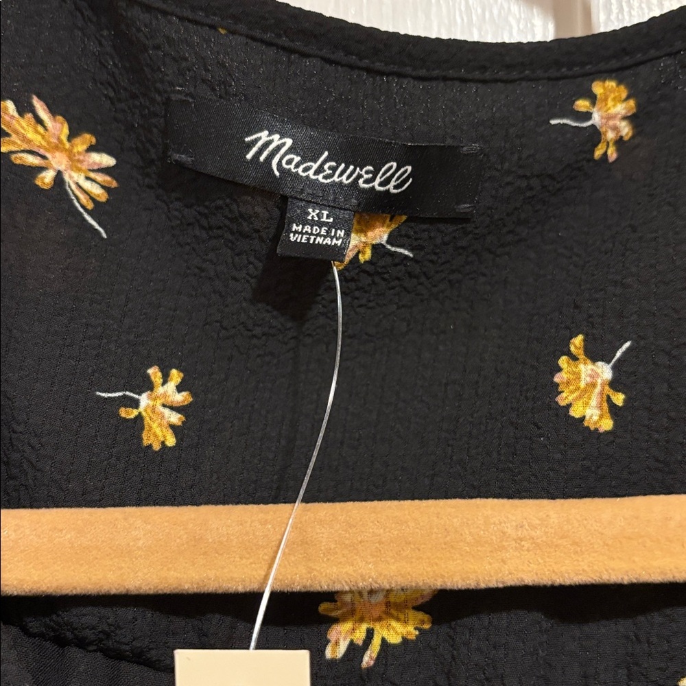 MADEWELL Black and Gold Floral Long Sleeve Dress